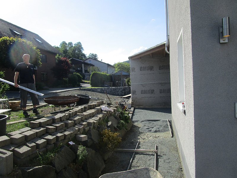 2018.05.28 Probefahrt, Bier, Grill, Freunde, Whisky und... Pflasterarbeiten (219).JPG